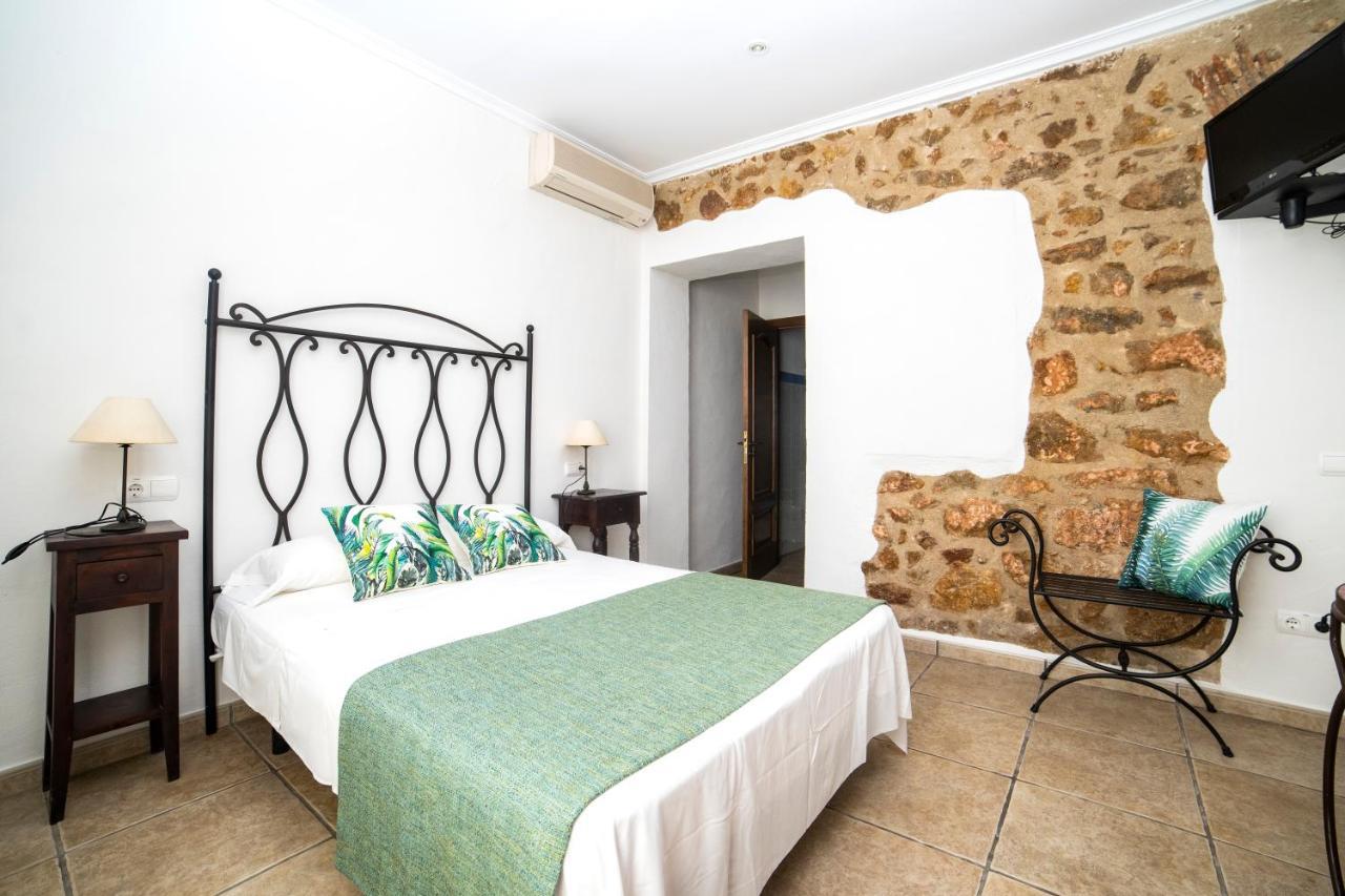 Hostal Tres Molins Jesus Pobre ภายนอก รูปภาพ