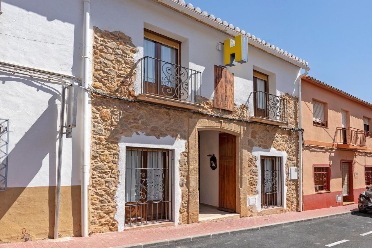Hostal Tres Molins Jesus Pobre ภายนอก รูปภาพ